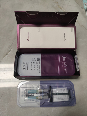 Kobieta Filler skórny z kwasem hialuronowym Juvederm Filler do ust Ultra 3 Ultra 4